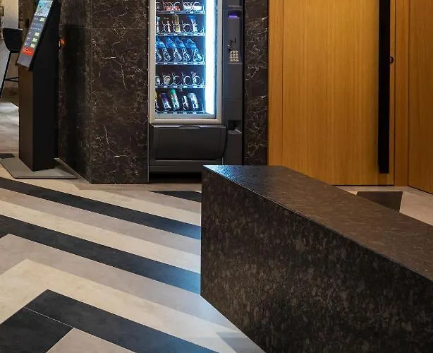 -- Park -- Part Of Urban Chic Luxury Design - Parking & Compliments - Next To Shopping & Dining Mall 4* Plovdiv