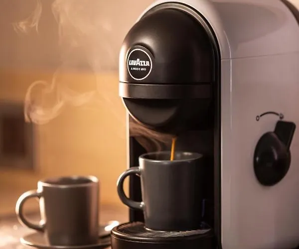 -- Park -- Part Of Urban Chic Luxury Design - Parking & Compliments - Next To Shopping & Dining Mall Hotel 4*