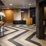 -- Park -- Part Of Urban Chic Luxury Design - Parking & Compliments - Next To Shopping & Dining Mall