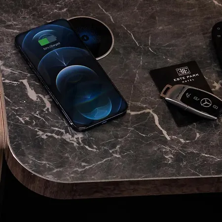 -- Park -- Part Of Urban Chic Luxury Design - Parking & Compliments - Next To Shopping & Dining Mall Ξενοδοχείο Φιλιππούπολη