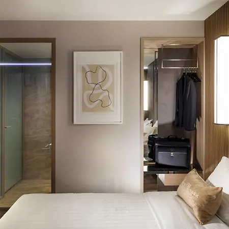 מלון -- Park -- Part Of Urban Chic Luxury Design - Parking & Compliments - Next To Shopping & Dining Mall 4*