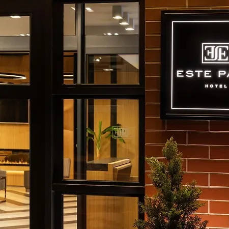 -- Park -- Part Of Urban Chic Luxury Design - Parking & Compliments - Next To Shopping & Dining Mall Hotel Plovdiv